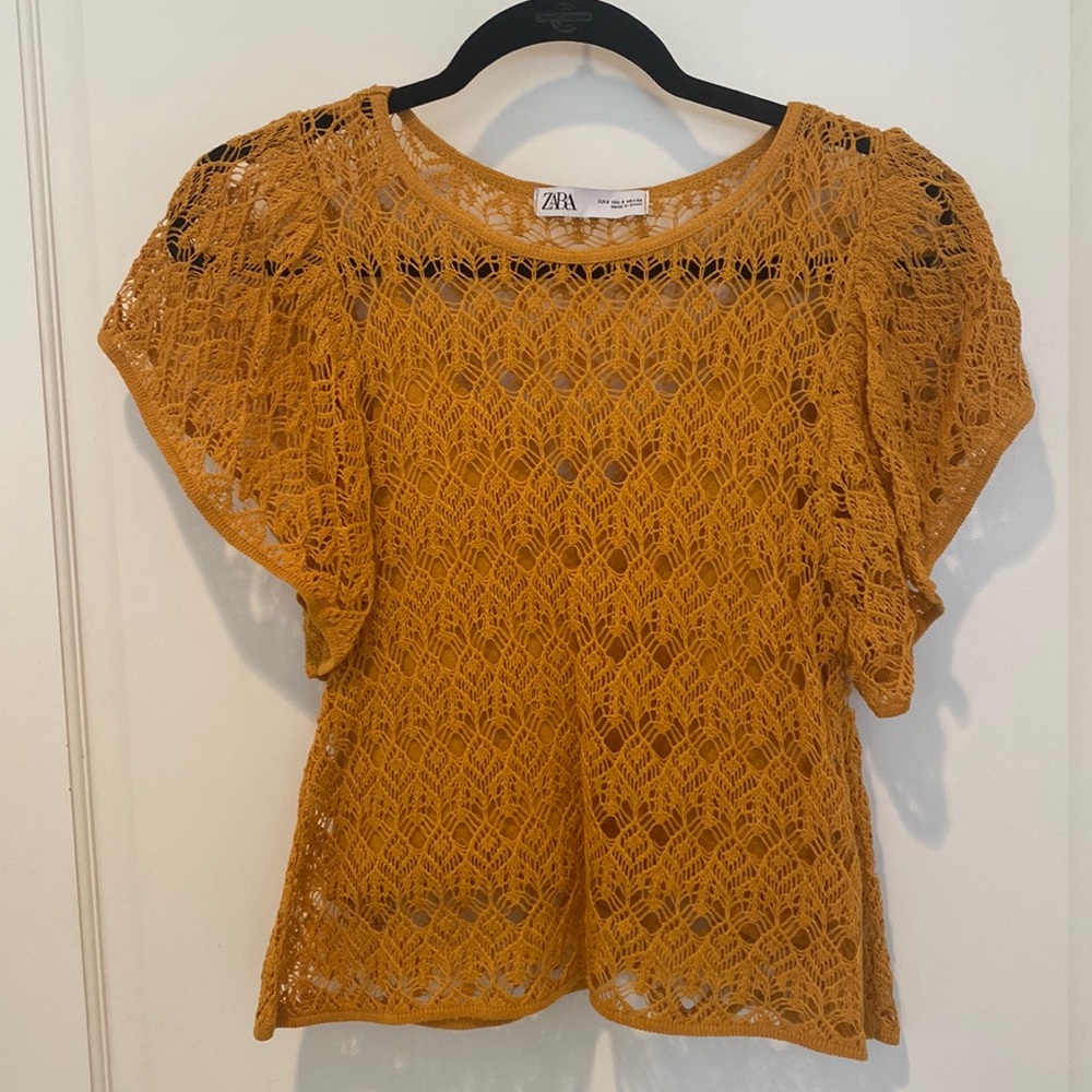 Crocheted yellow top by Zara, size S excellent condition worn once